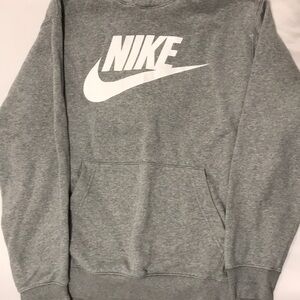 Large Men’s Nike hoodie